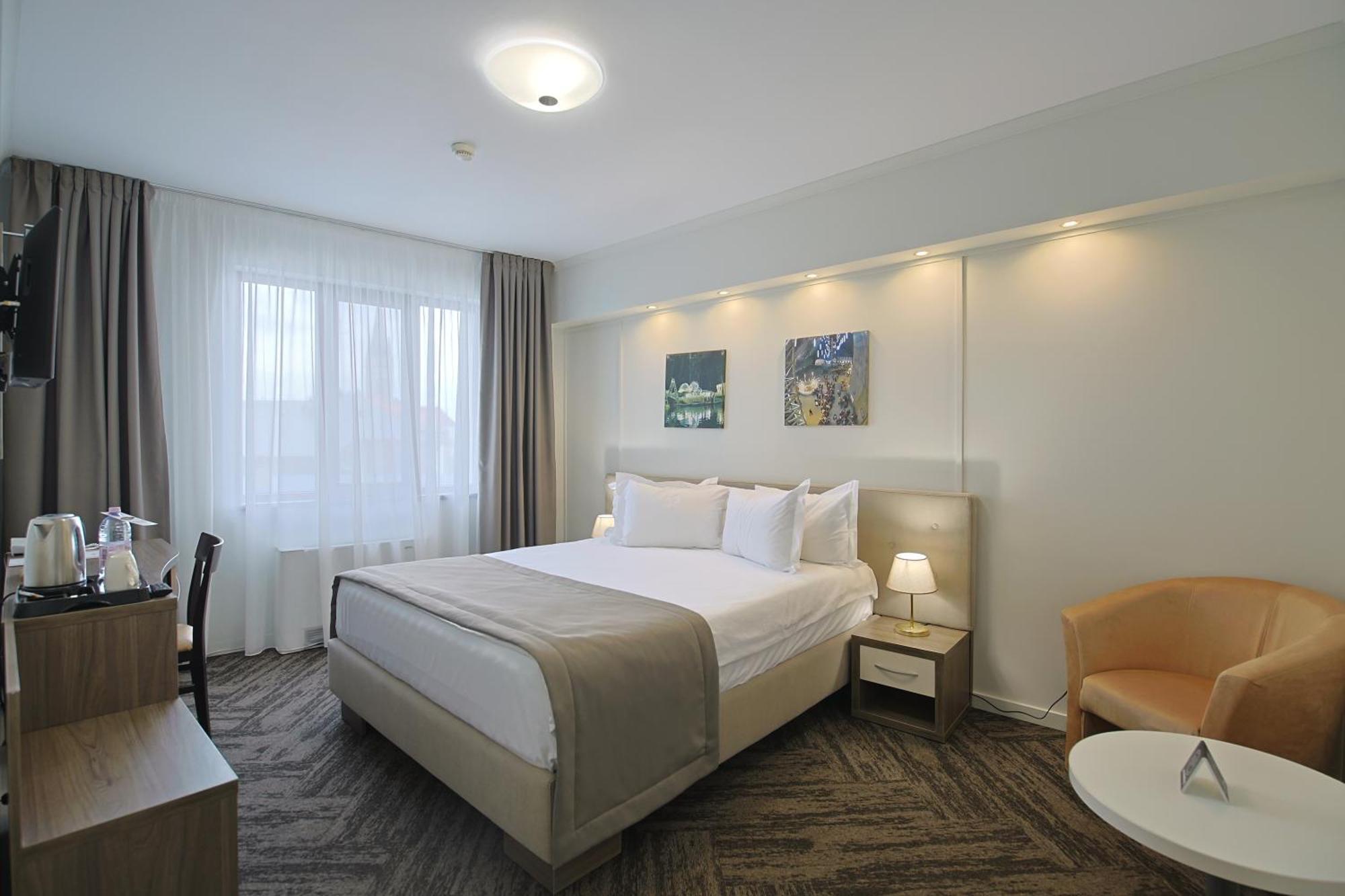 Potaissa Hotel Turda Dış mekan fotoğraf