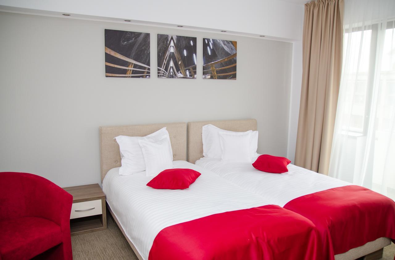 Potaissa Hotel Turda Dış mekan fotoğraf